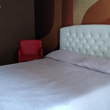 Cconforthotels R&B Semplici Emozioni バーリ エクステリア 写真
