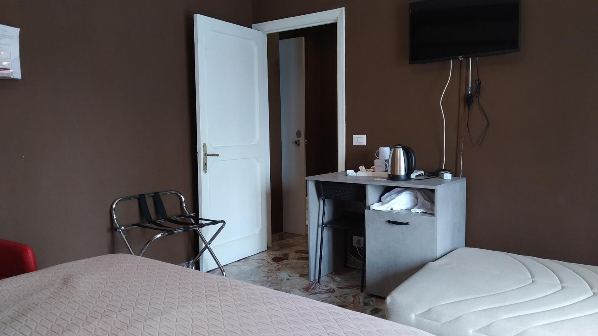 Cconforthotels R&B Semplici Emozioni バーリ エクステリア 写真